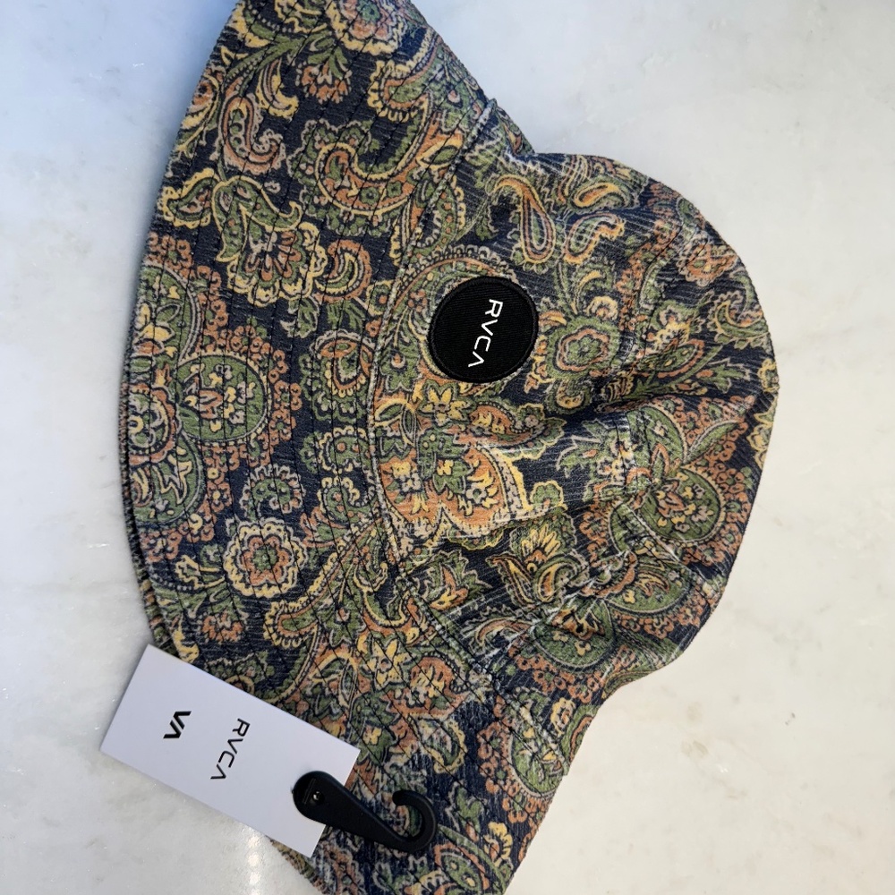 RVCA MINI CORDROY PAISLEY PRINT BUCKET HAT NWT